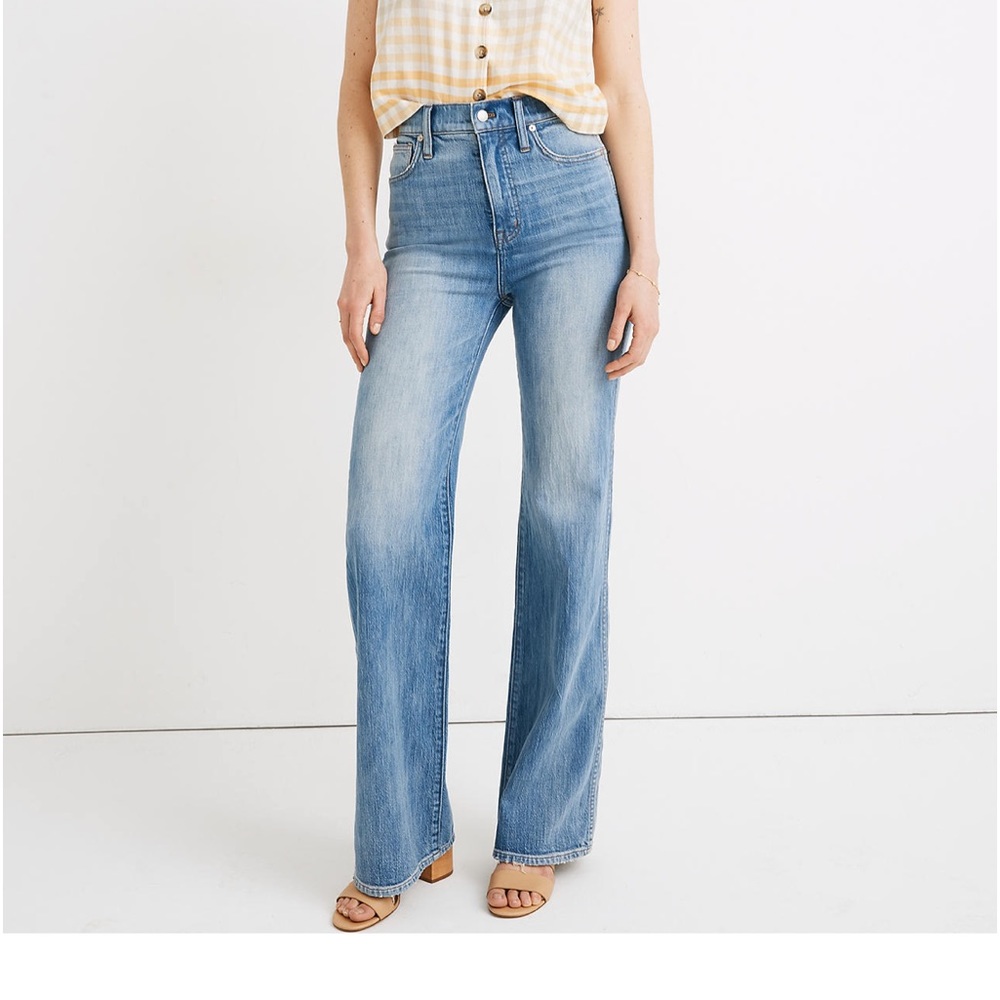 11” high rise flare Jean in Arbordale wash NWT SOLD OUT